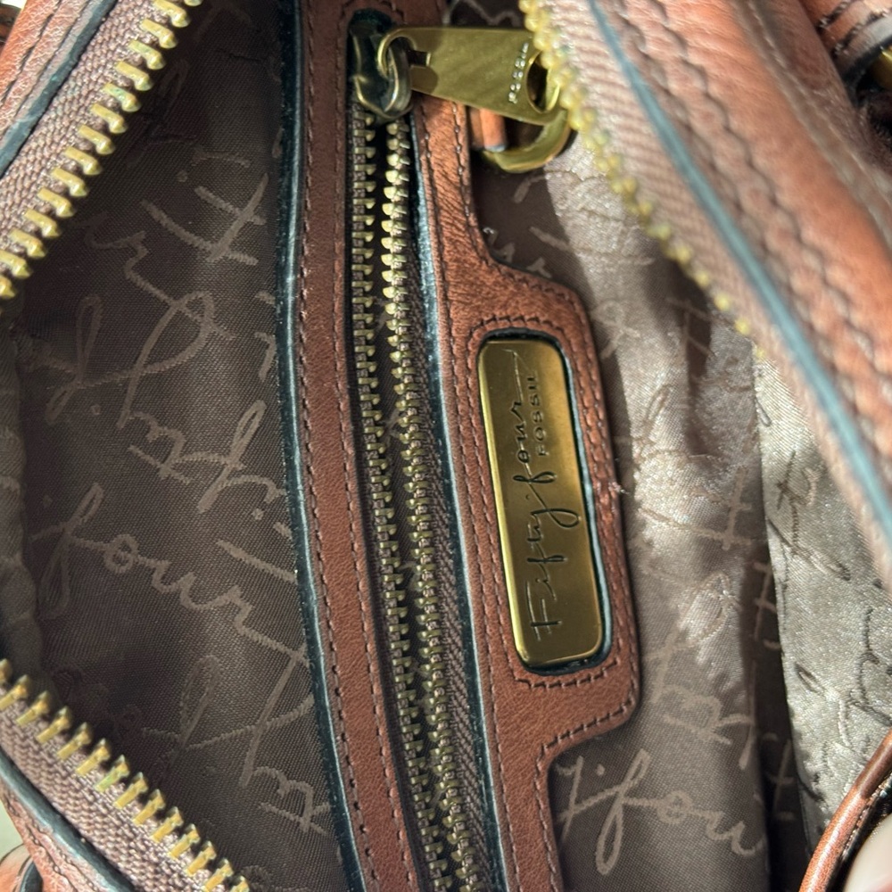 Fossil Fifty-Four (or Fossil 54) Rich Brown Leather Satchel - Picture 7 of 9